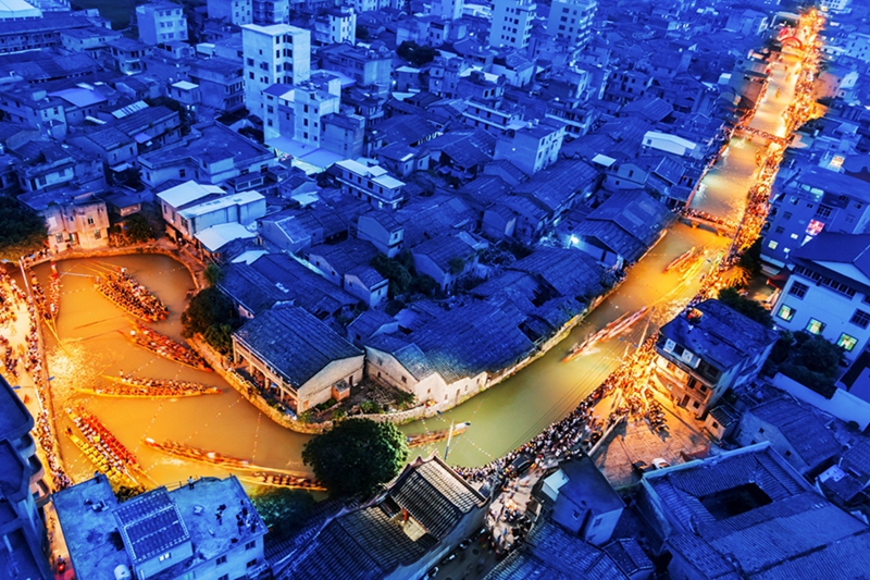 马上情深——中国民俗摄影展（第四辑）