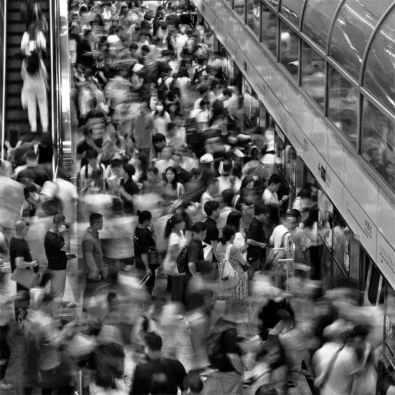 舒宏平：地铁表情