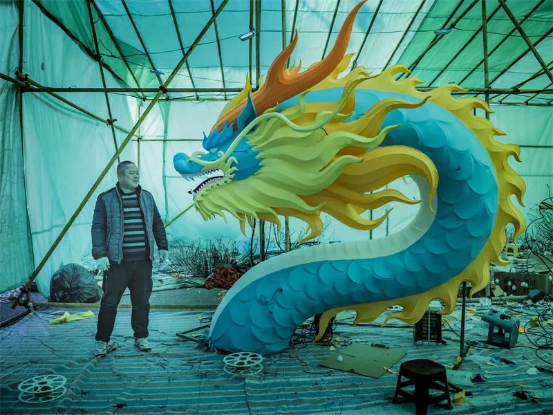 房志强：“灯”眼看世界