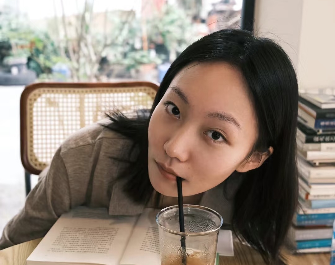 4000 万粉丝的意难平！邵雨轩终于道出疯产姐妹解散缘由