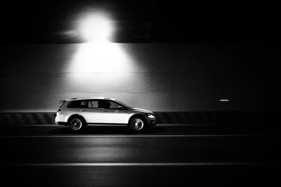 九岁小摄影师周天屹的“神奇玩具”