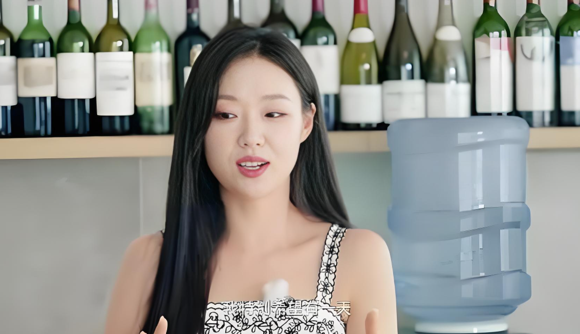 管乐公开谈分手：承认恋爱脑，分享成长感悟​