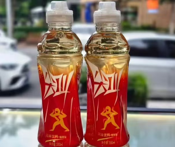 8900 元一箱的红色尖叫，谁在为它疯狂买单？