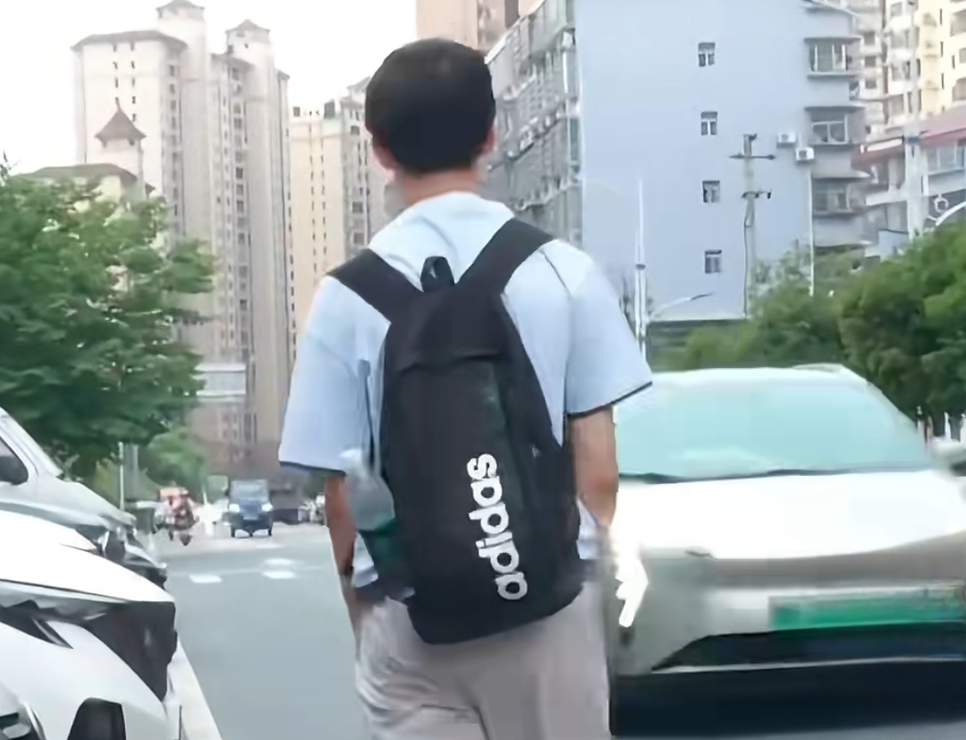 长郡尖子生 575 分被赶出门：手机撕碎的不止是 985 梦