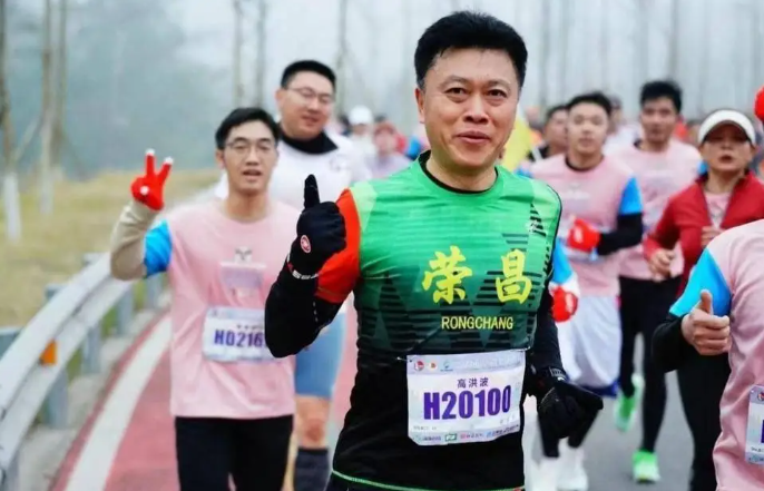 最美高书记” 火了，火得理所当然