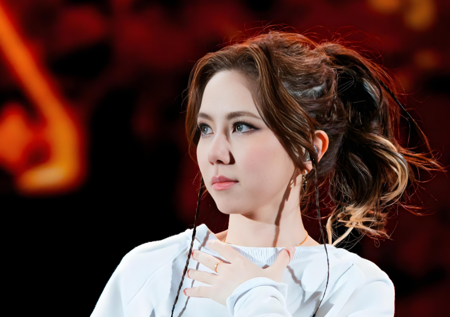 邓紫棋被指侵权？这事儿没那么简单