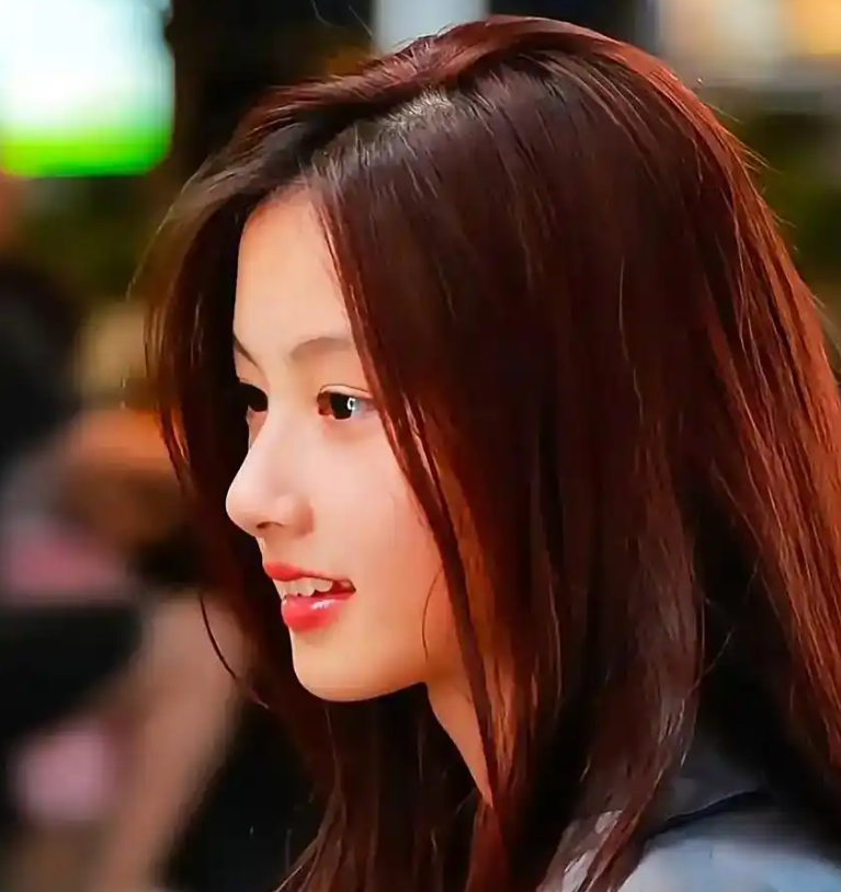 河南女孩意外走红，被盛赞是张柏芝与杨颖的混合体