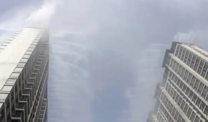 山西运城一小区人工降雨，你怎么看！！！