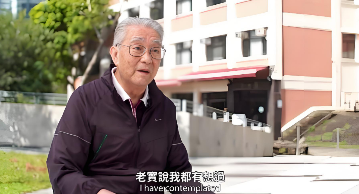 九旬罗兰送挚友遇冷遇，记者过度追问引不满