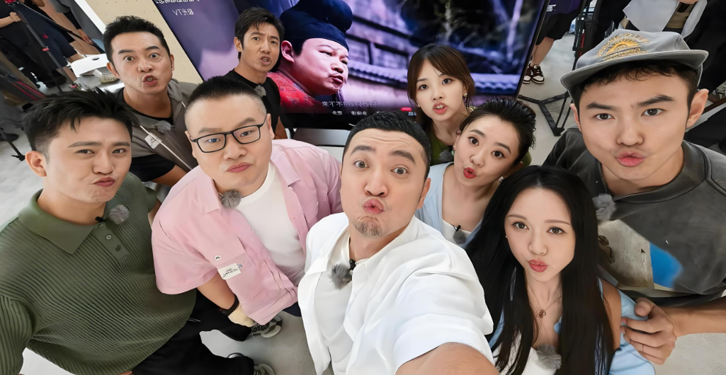 撒贝宁吃到陈乔恩阮经天大瓜：一场带着岁月温度的欢乐 “吃瓜”