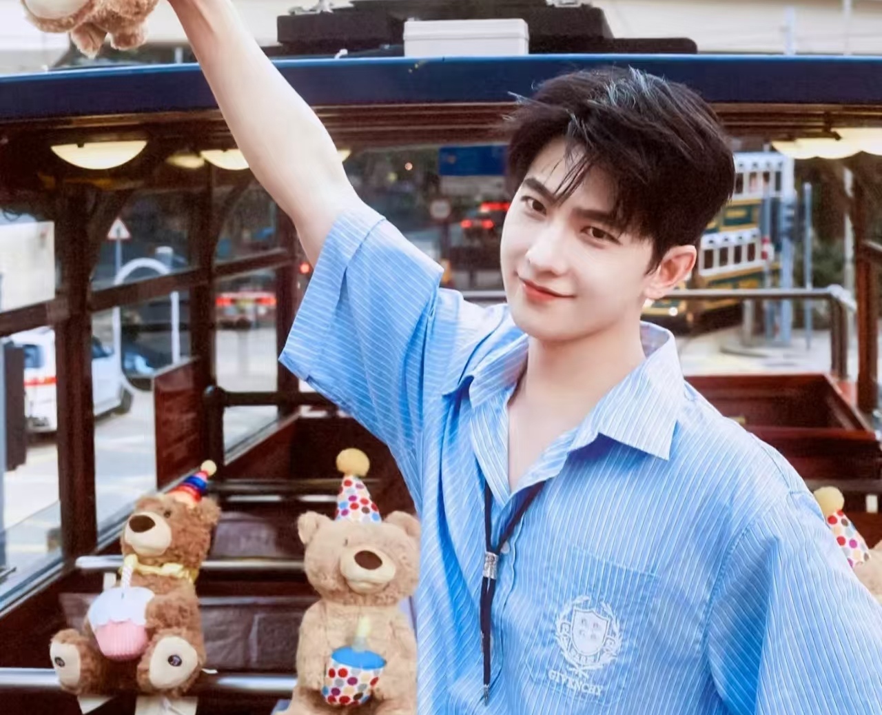 杨洋回应饰演宋焰后消失两年：在争议中沉淀，于角色里重生