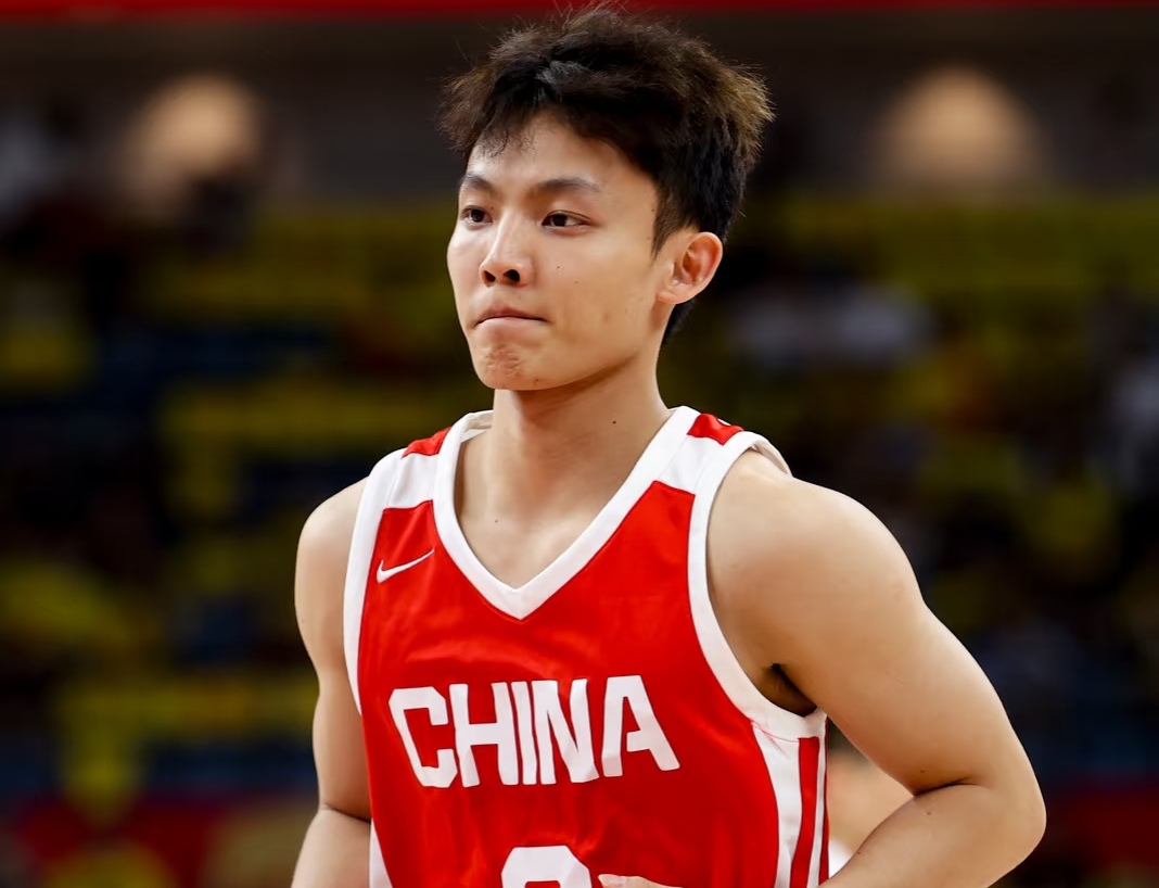 徐杰塌房实锤！从乱搞到威胁，劣迹多到数不清