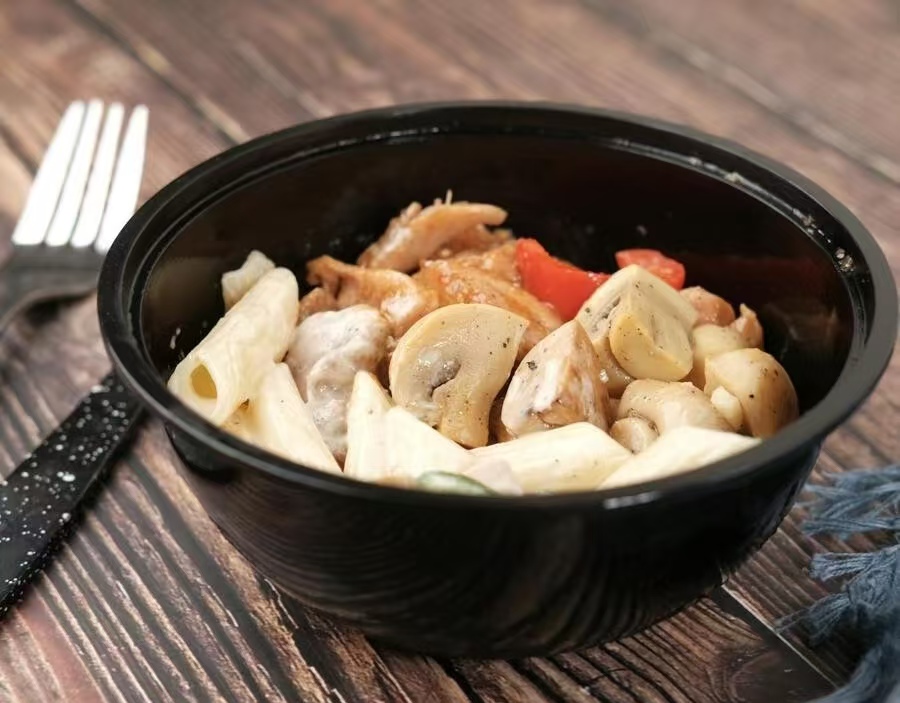 半只鸡卖 1999 元！上海这家餐厅火了，争议背后是食材还是定价？