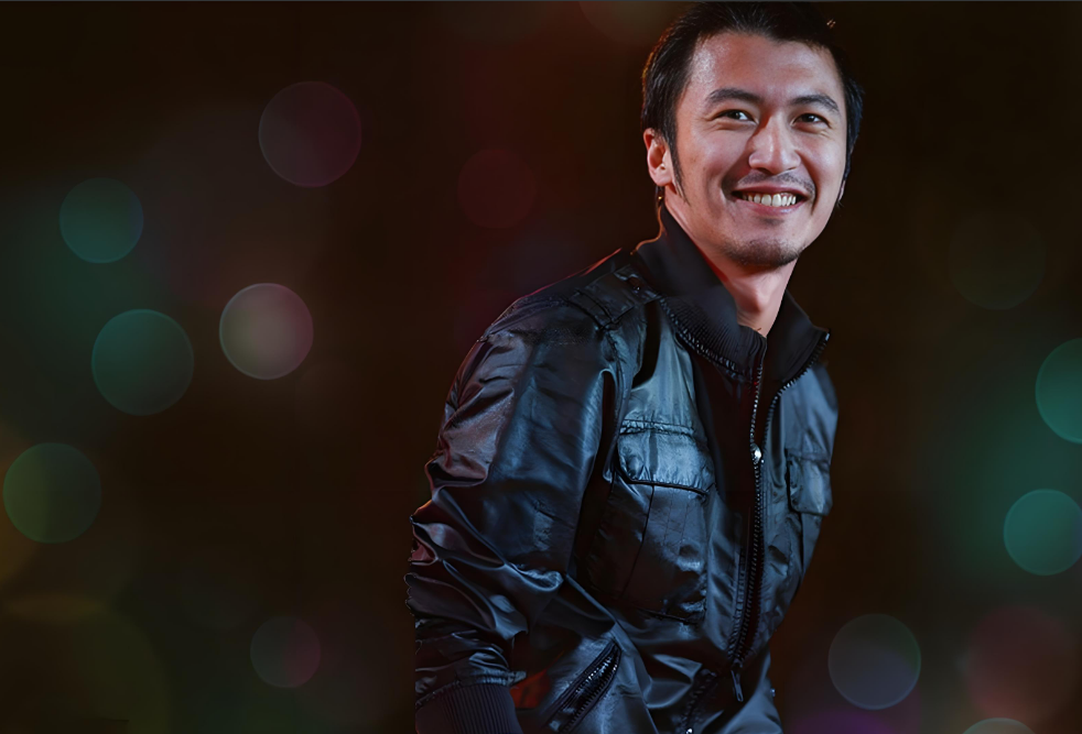 45 岁谢霆锋晒近照，80 后看完懂了：这 5 件事比 “不老” 更重要