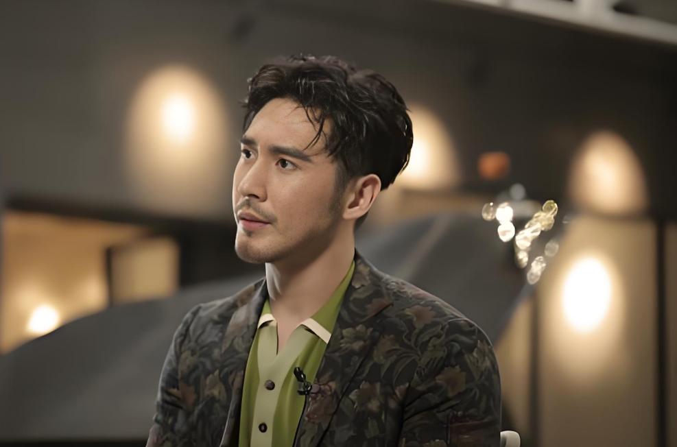 张伦硕口碑十日反转：从 “升咖” 到挨骂，替黄奕女儿发声引争议背后