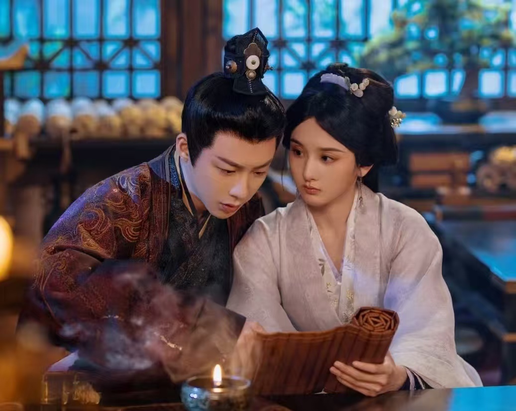 《折腰》剧粉炸锅：刚追得火热，群没了！热度破 3 万突解散，到底是为什么？