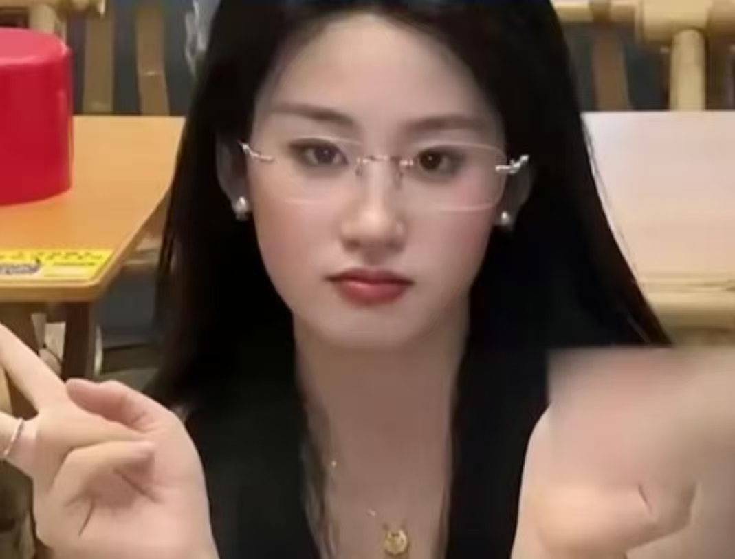“三分像刘亦菲已绝色”！广东女生突然火了，坦言 “直播一年多不知咋红”