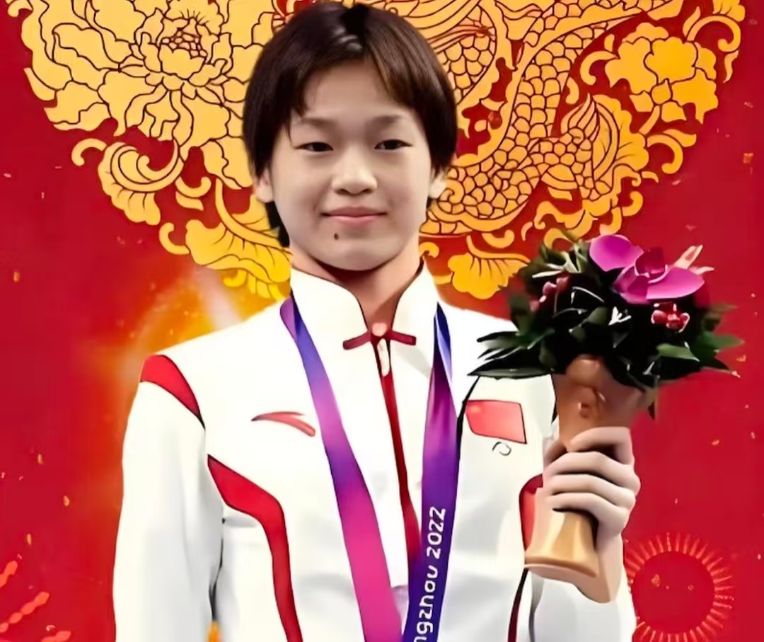 “水花消失术” 大师解锁新身份：全红婵登陆暨大，院长苏炳添在线 “接招”