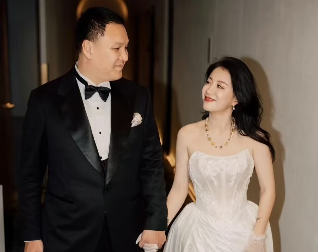 李嘉格车澈七年婚姻落幕：官宣离婚无撕扯，坦言 “感恩彼此珍重”