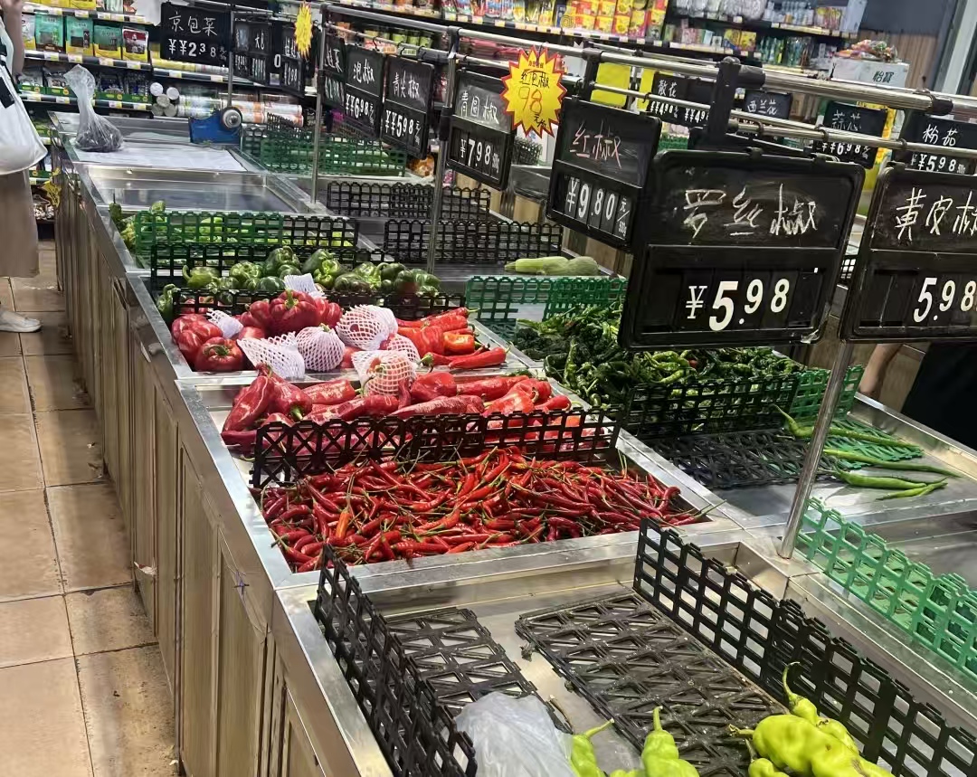 笑不活！“桦加沙” 逼广东人抢空超市，唯独辣椒堆成山，评论区戳中笑点
