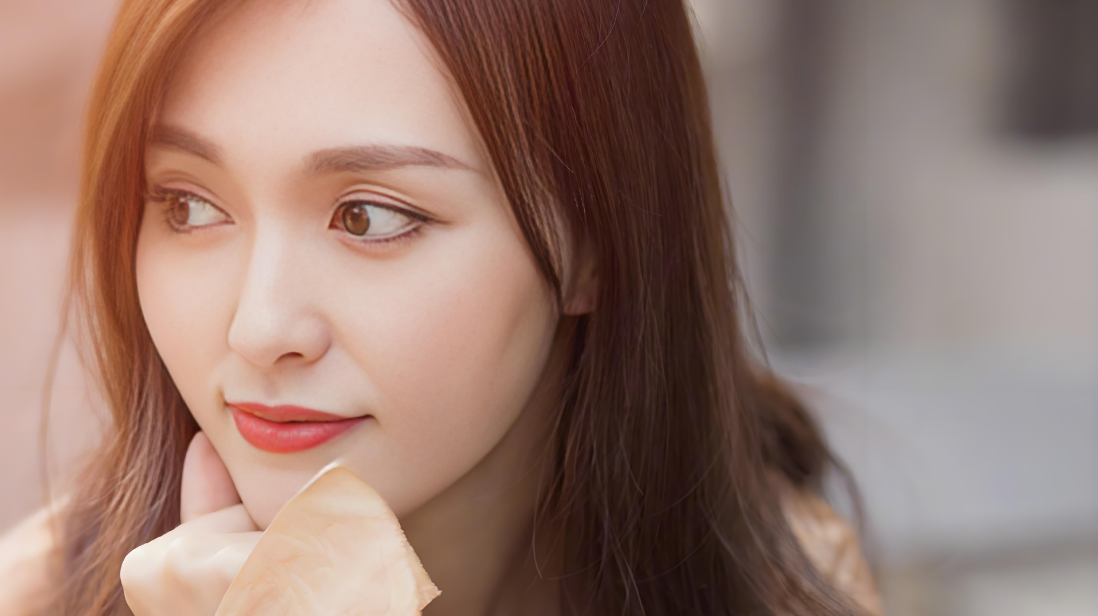 唐嫣：花三年演活汪小姐，终于拿到主流大奖!