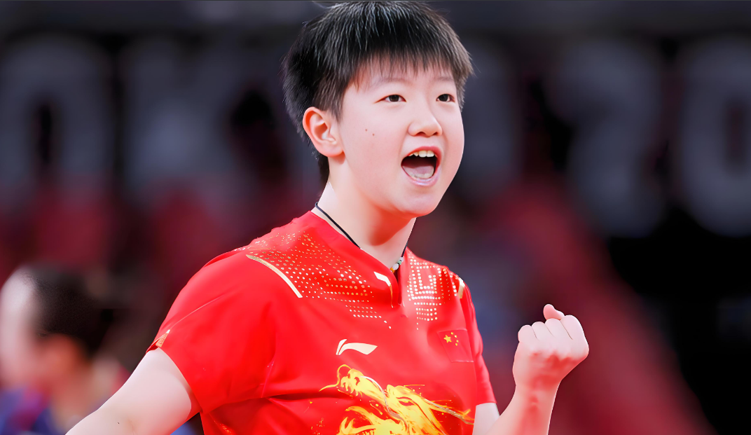 孙颖莎：澳门封王揽六冠，清华读研续传奇！