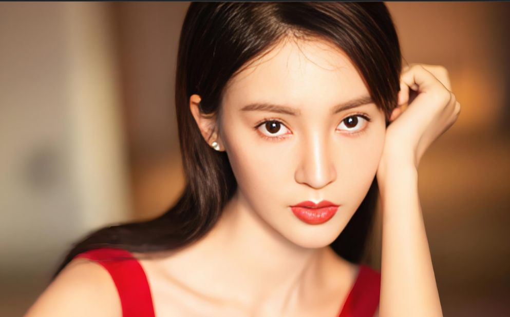 剪彩扔个绸结，金晨挨批李乃文被笑：这评价双标了吧？