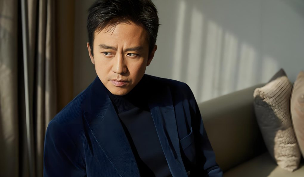 《刺杀小说家 2》预售火了！鹿晗包场挺邓超，819 万背后藏着这些门道