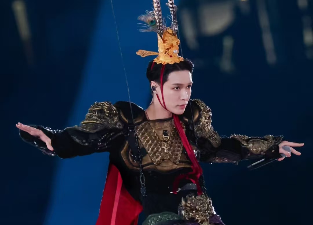 张艺兴鸟巢开唱炸场！美猴王元素融流行，这东方潮谁看了不热血？