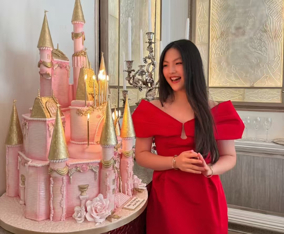 从《爸爸去哪儿》奶娃到艺术少女！王诗龄 16 岁生日宴，细节里全是父母的爱