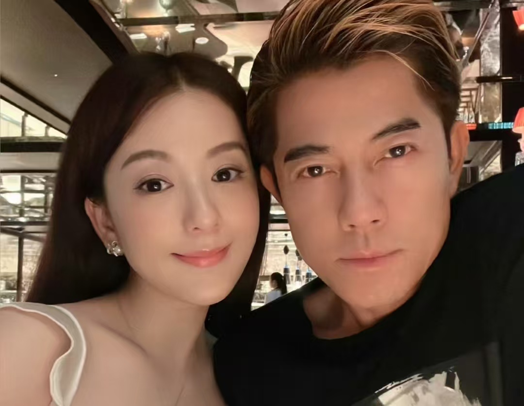 方媛孕晚期日常打 “脸” 传言：亲力亲为核待产包，天王嫂的妈妈角色很接地气