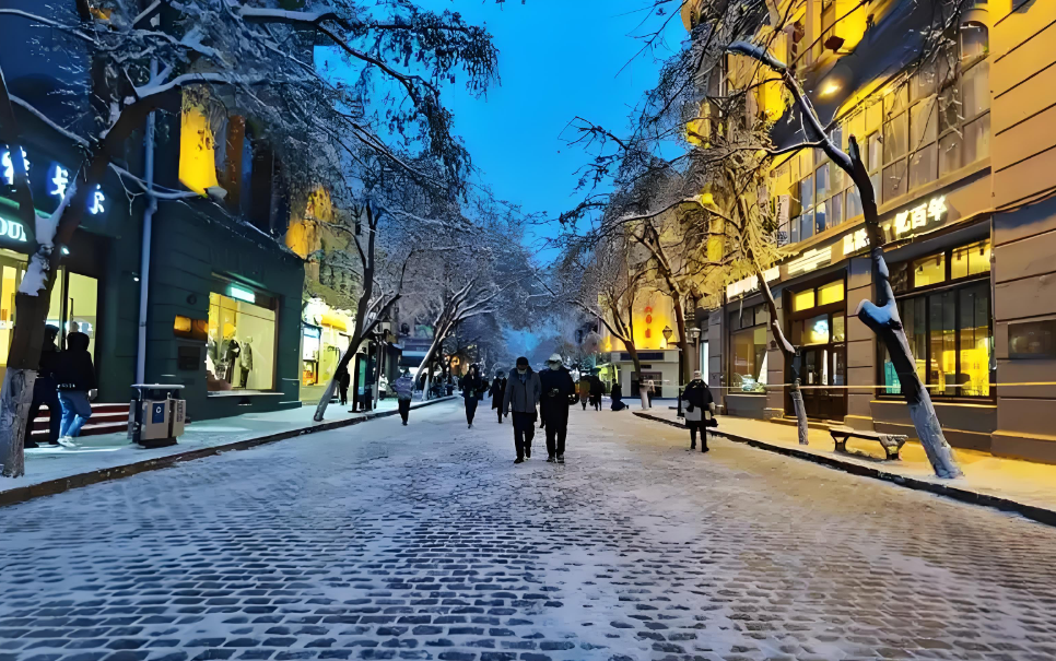 任贤齐哈尔滨雪中逛：没剧本却火遍全网，北国之城的魅力藏在这