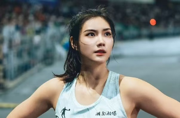 清北也 “劝退”？夏思凝的清醒选择：与其两难，不如为奥运全力冲刺