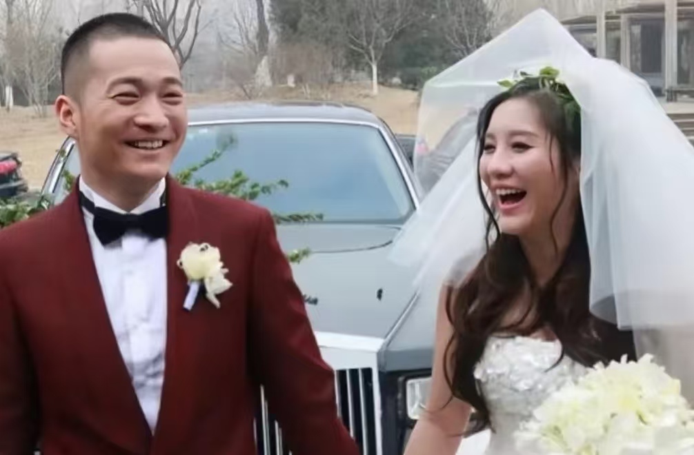 忍 3 年不吭声！“吕秀才” 喻恩泰硬刚离婚风波：报警立案，女方被曝婚内出轨？