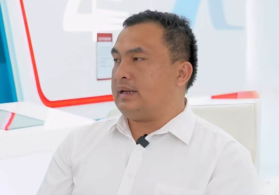 全运会火炬传递大意外！非运动员身份曝光，竟是打破 13 项世界纪录的 “跳绳教父”