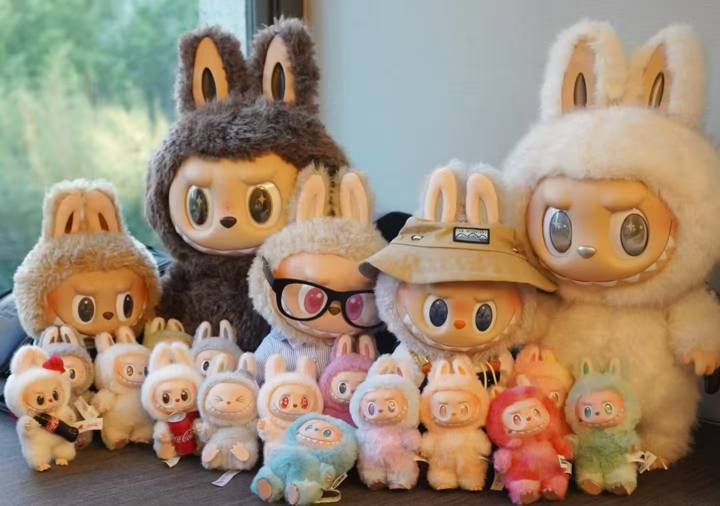 卷累了就花钱治愈！年轻人的情绪消费有多上头？