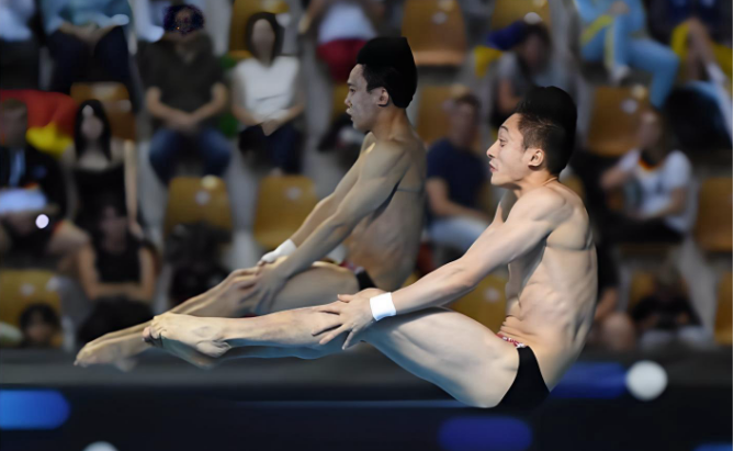 全运跳水收官战巅峰对决 练俊杰双金加身剑指洛杉矶