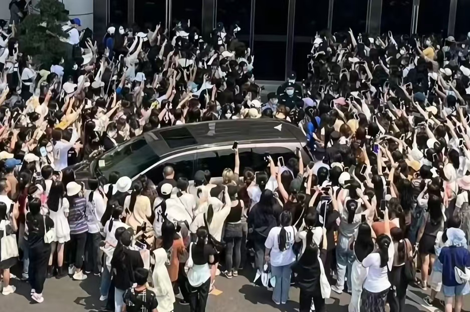 告别 “法外之地”！2026 新规亮剑私生粉，这些行为直接拘留