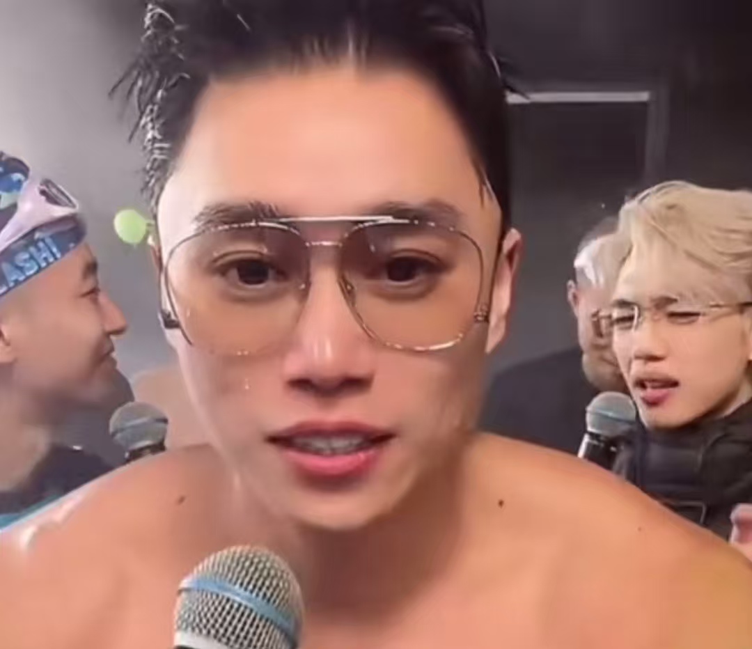 百万观看的 “泳池派对” 竟是擦边现场！刘二狗带比基尼团队搞暧昧，平台审核又隐身了？