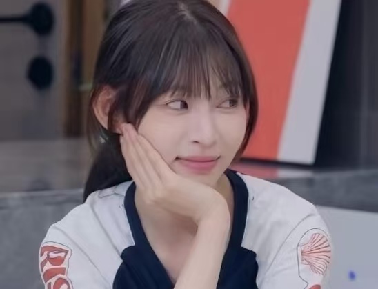 痞幼恋综翻车？开 “老头乐” 遭调侃，竟是全球限量 300 台的顶奢！