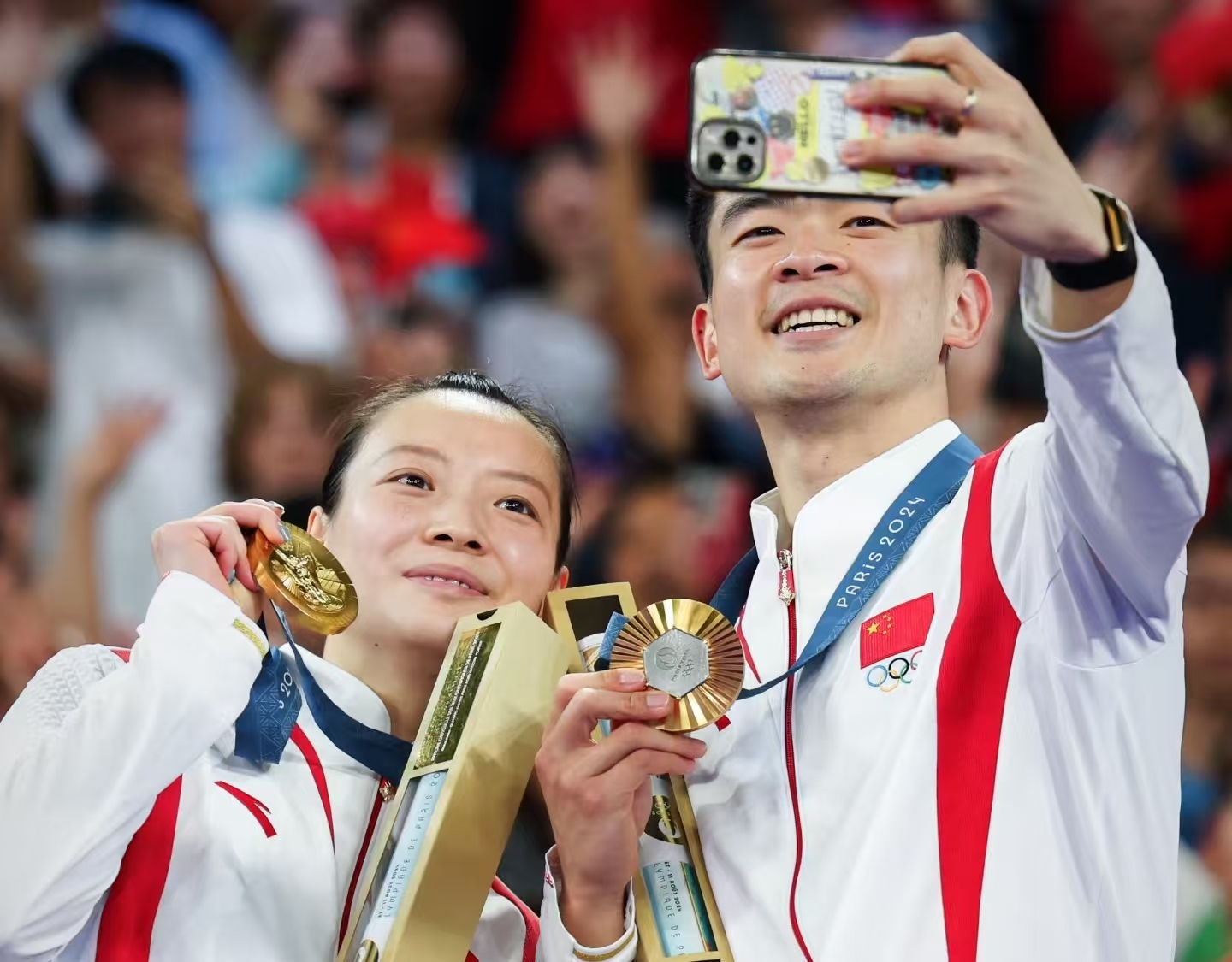 “雅思”组合正式退役！国羽四位名将杭州温情谢幕