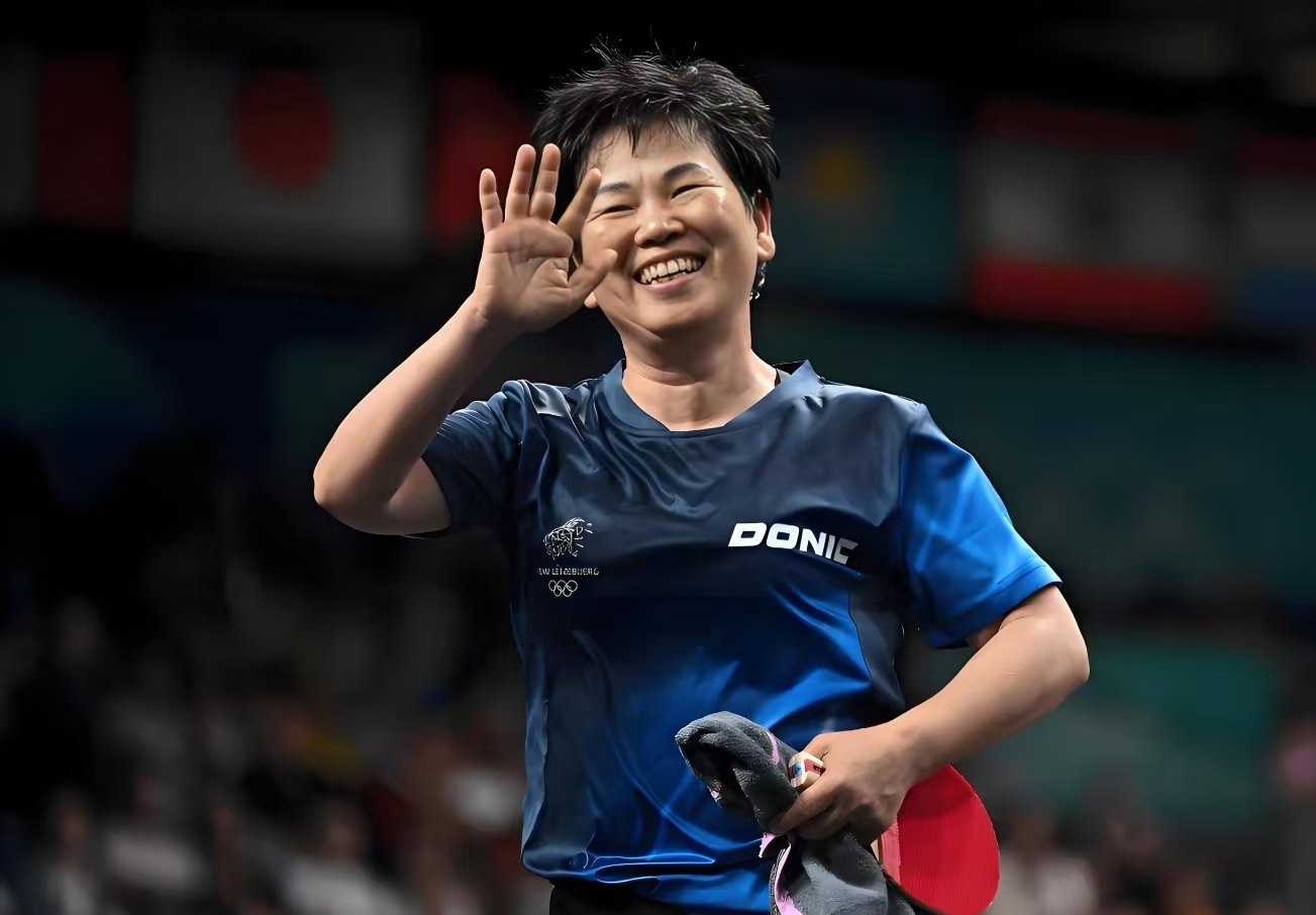 62 岁倪夏莲炸场！复出 3:0 横扫还冲奥运，65 岁要写第七次传奇？