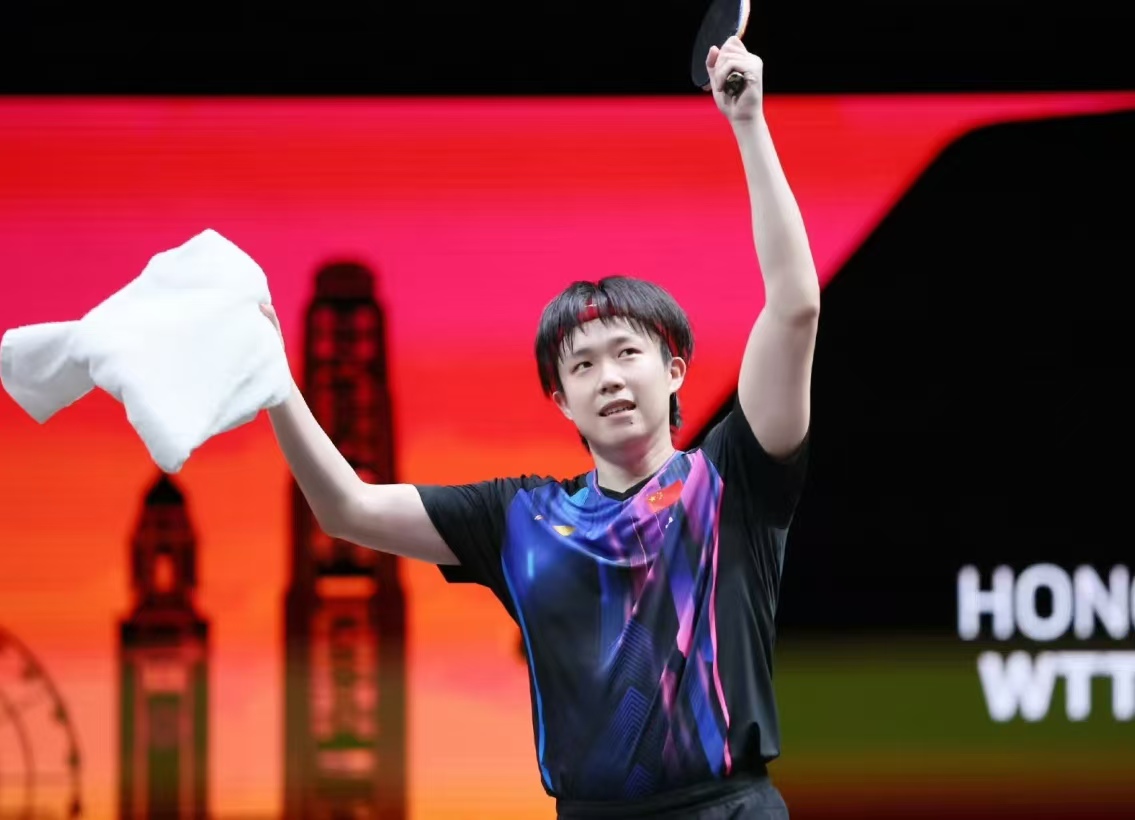 18 岁松岛辉空的崩溃瞬间：3-1 压着王楚钦打，被逆转后痛哭