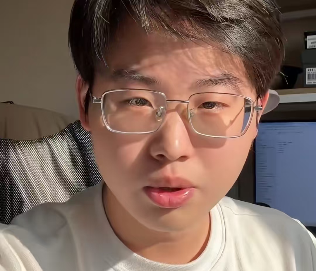 300 块看清一家人！清华小伙家教被失联，报警立不了案：小额纠纷凭啥没正义？