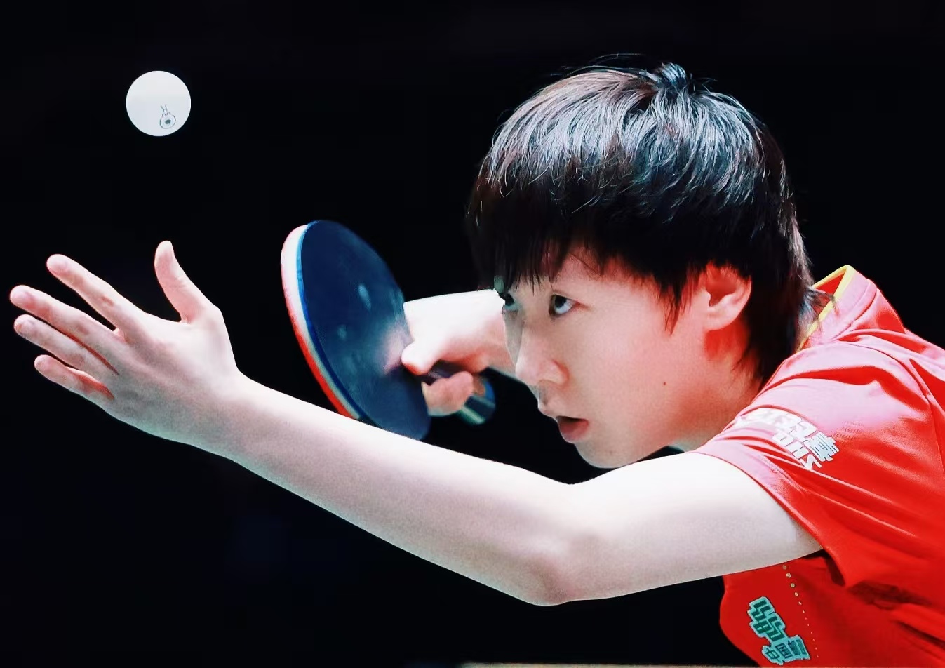 从落后到翻盘！王曼昱扛住压力拿冠军，8 万美元 + 1500 积分到手