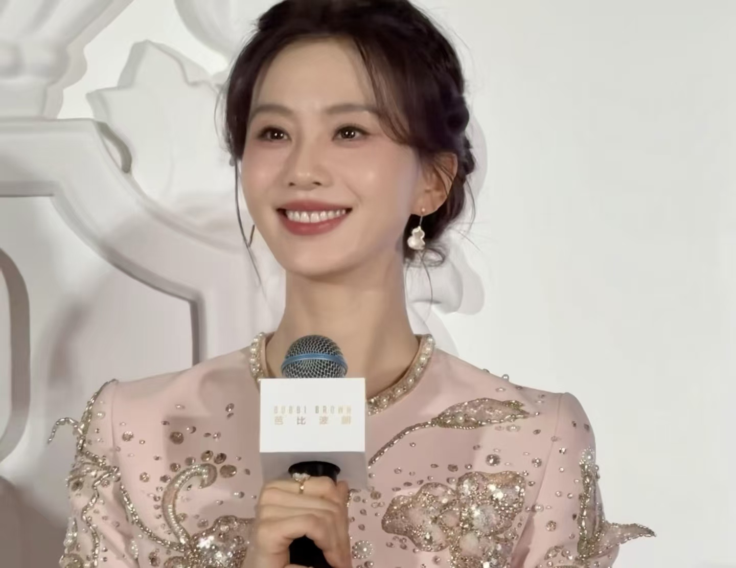 名次说换就换？爱奇艺角色评选引争议，刘诗诗相关角色在列，5 角色获专属补偿