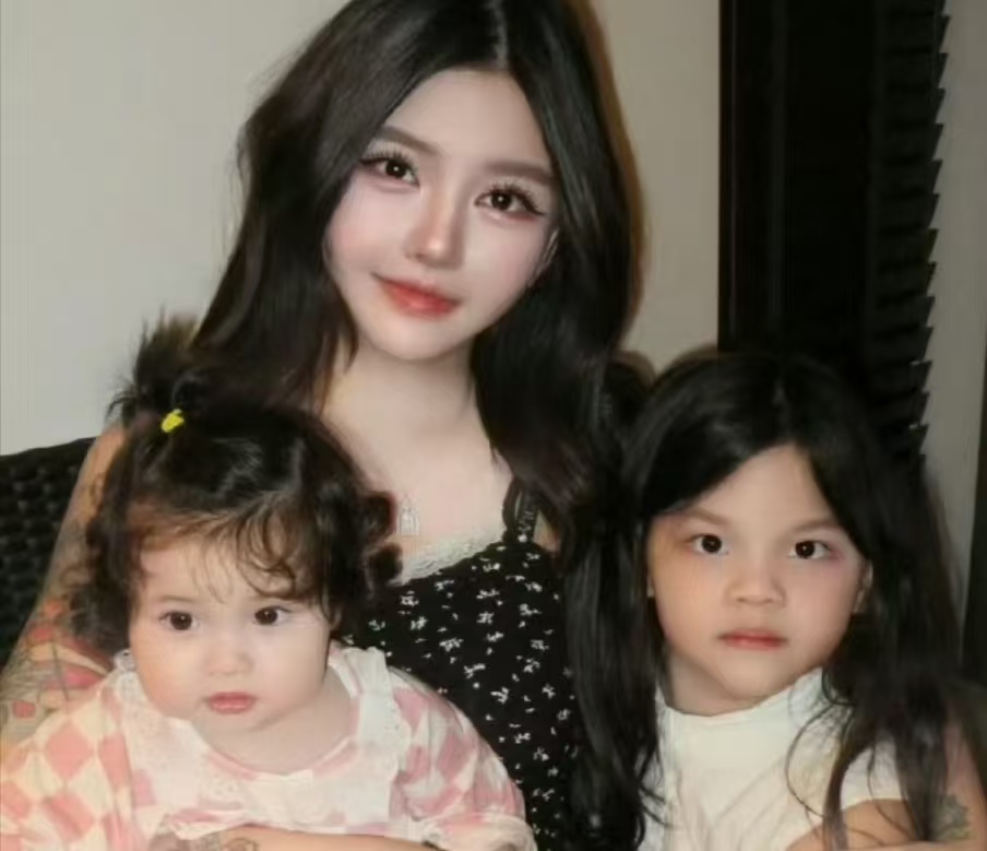 从拒上综艺到接短剧，韩安冉硬推幼女进圈：流量面前，童年不值钱？