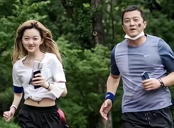 李亚鹏被女儿拉黑后悟了：为什么越爱孩子，越容易被 “拒收”？