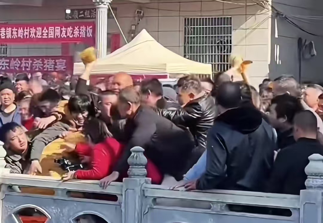 离谱！于都一网民跟风网红“呆呆”，虚构杀猪饭博流量被罚