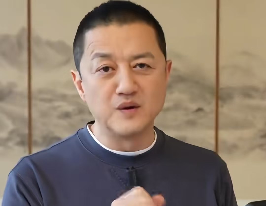 李亚鹏捐 29 万直播打赏善款，自担税费还关停打赏功能